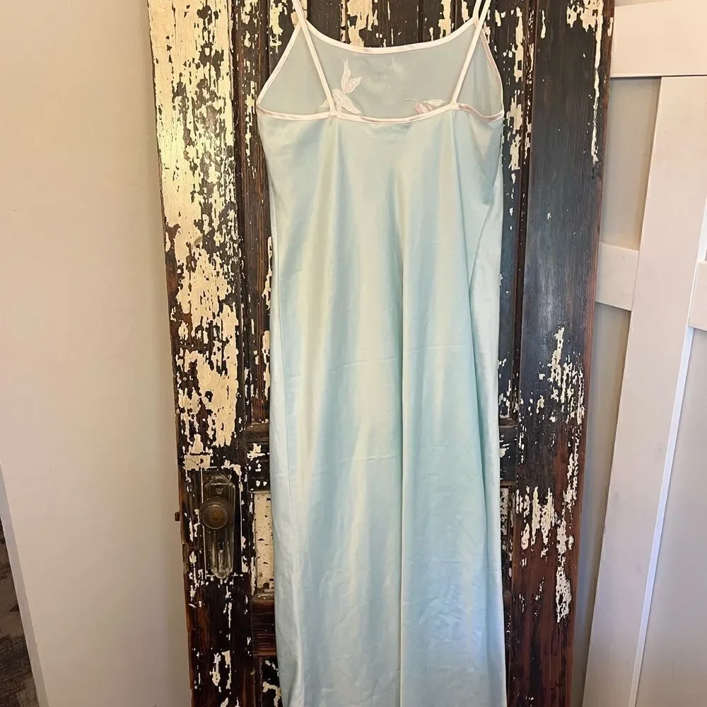Vintage Natori Classics Ice Blue Floral Slip Lingerie.  Size XS.